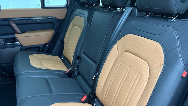 Used Land Rover Defender 110 2024 for sale - 75999288: Photo 8
