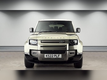 Used Land Rover Defender 110 2022 for sale - 78316229: Photo