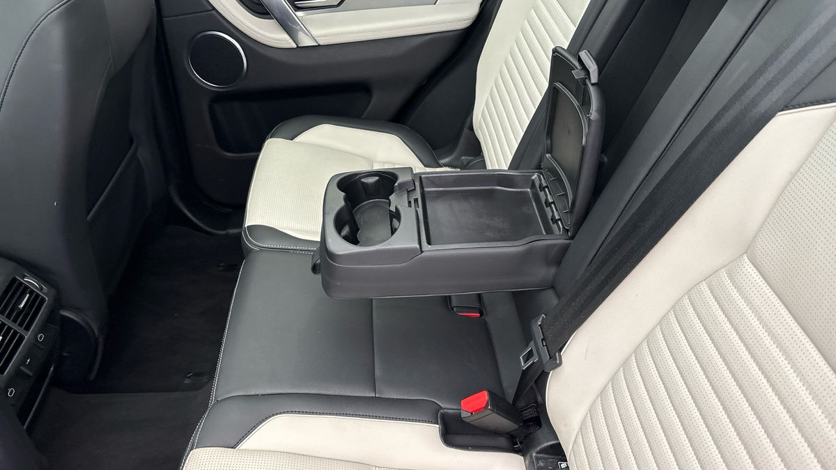 Used Land Rover Discovery Sport 2022 for sale - 77720871: Photo 9