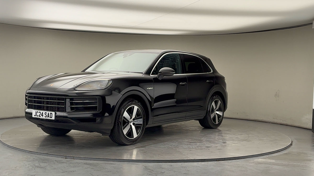 Used Porsche Cayenne 2024 for sale - 77584244: Photo 32