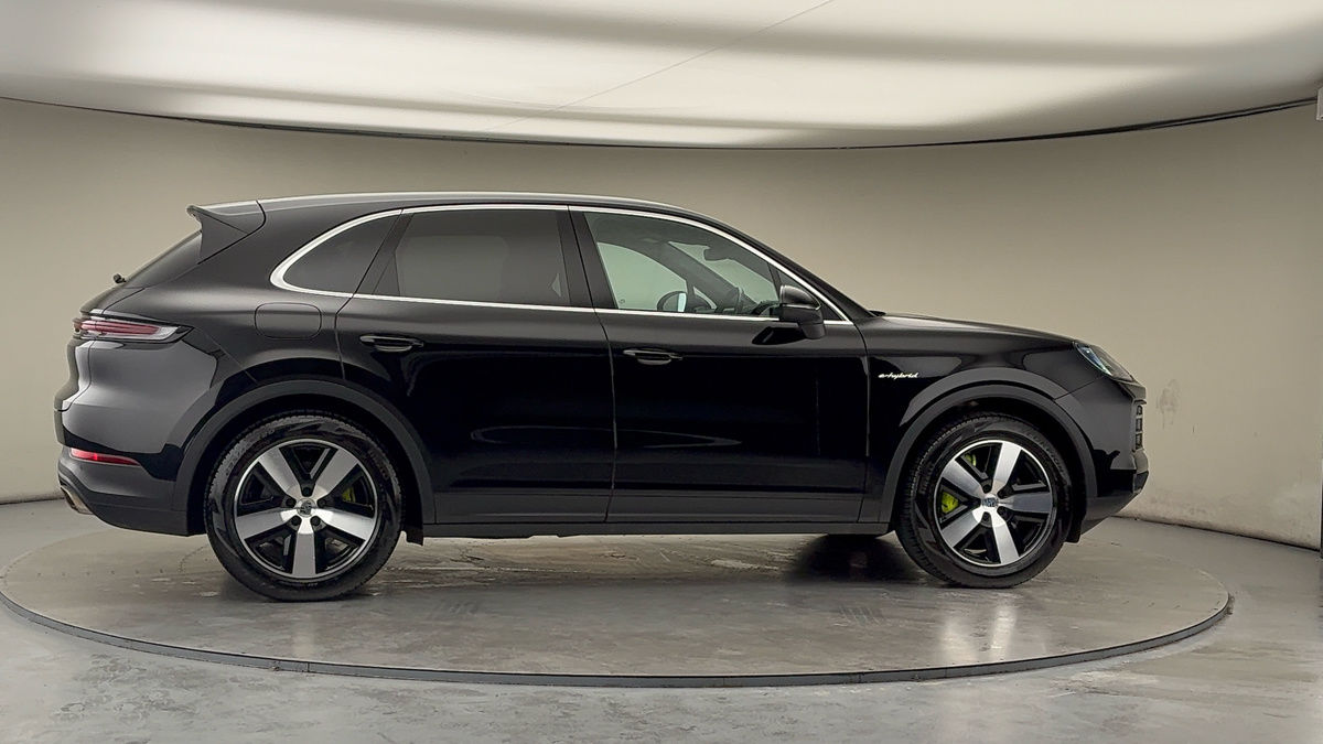 Used Porsche Cayenne 2024 for sale - 77584244: Photo 39