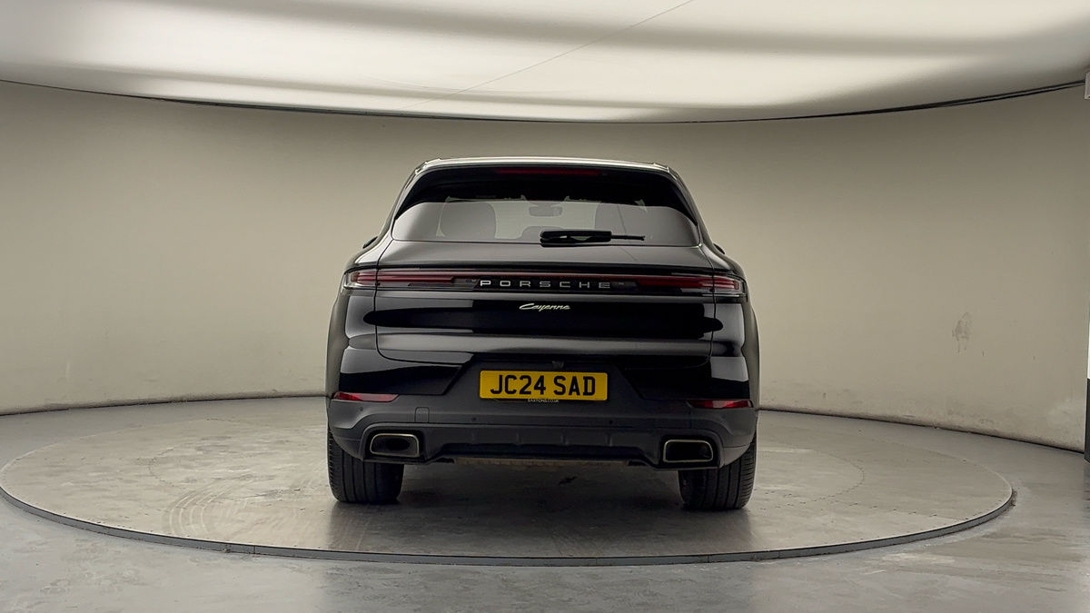 Used Porsche Cayenne 2024 for sale - 77584244: Photo 4