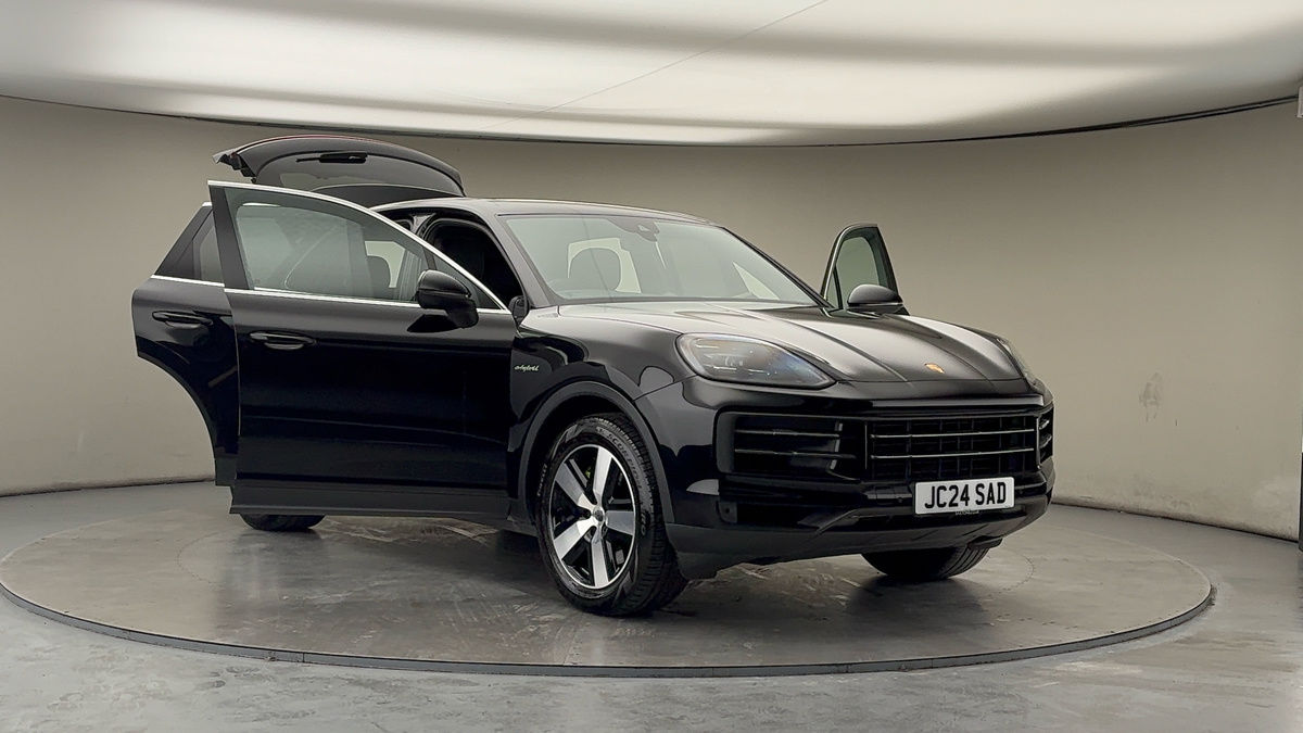 Used Porsche Cayenne 2024 for sale - 77584244: Photo 55