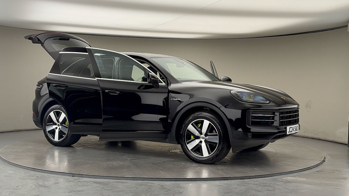 Used Porsche Cayenne 2024 for sale - 77584244: Photo 56