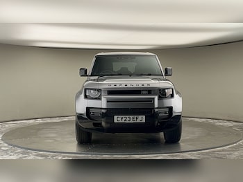 Used Land Rover Defender 110 2023 for sale - 75717194: Photo
