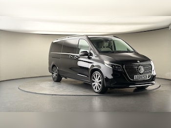 Used Mercedes-Benz V-Class 2024 for sale - 78607993: Photo