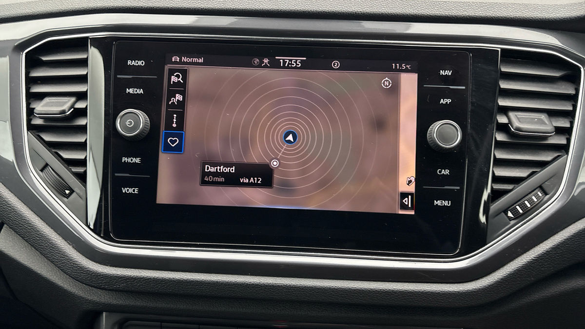 Used Volkswagen T-Roc 2021 for sale - 76396742: Photo 17