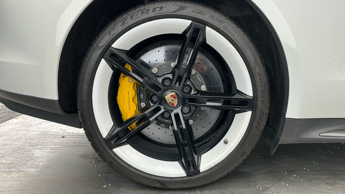 Used Porsche Taycan 2021 for sale - 75729966: Photo 10