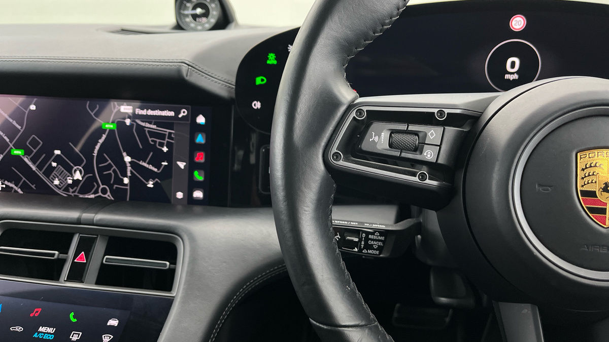 Used Porsche Taycan 2021 for sale - 75729966: Photo 13