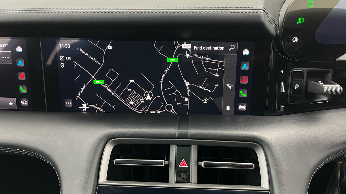 Used Porsche Taycan 2021 for sale - 75729966: Photo 17