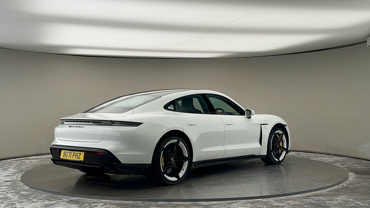 Used Porsche Taycan 2021 for sale - 75729966: Photo 21