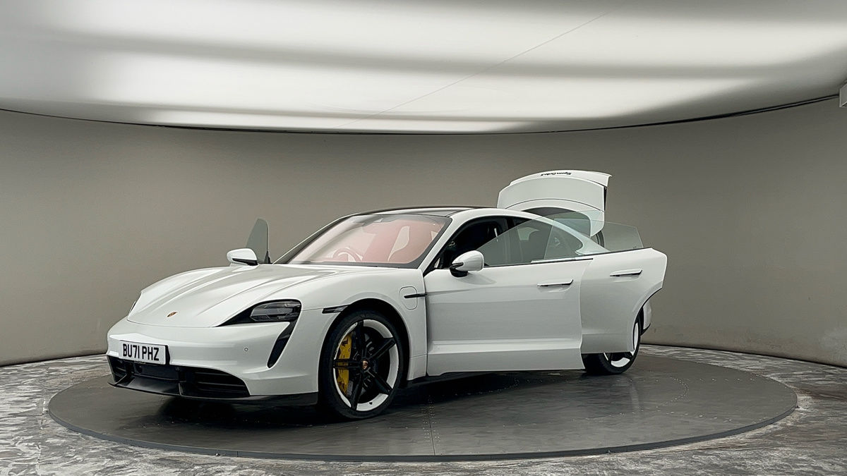 Used Porsche Taycan 2021 for sale - 75729966: Photo 22