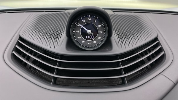 Used Porsche Taycan 2021 for sale - 75729966: Photo 25