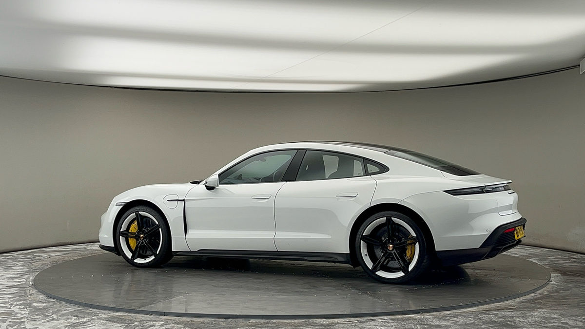 Used Porsche Taycan 2021 for sale - 75729966: Photo 28