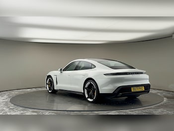 Used Porsche Taycan 2021 for sale - 75729966: Photo
