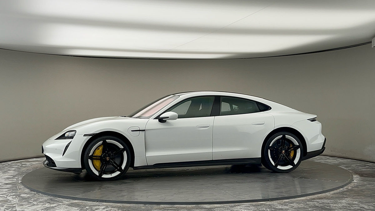 Used Porsche Taycan 2021 for sale - 75729966: Photo 30