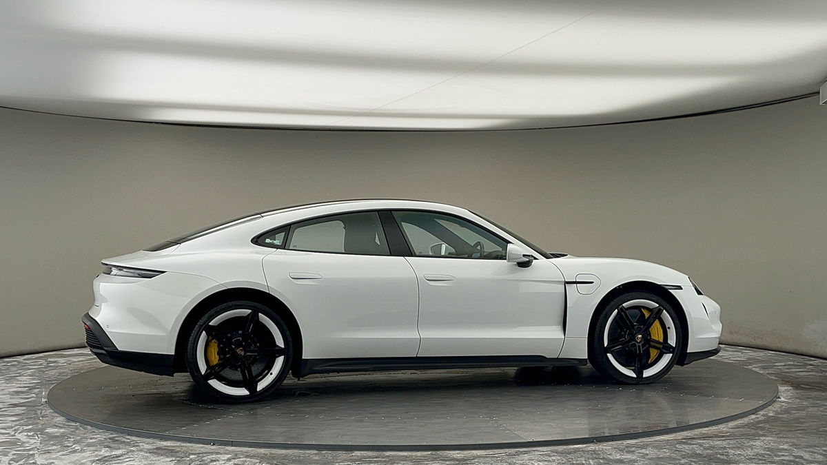 Used Porsche Taycan 2021 for sale - 75729966: Photo 39