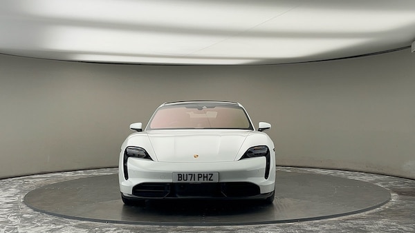 Used Porsche Taycan 2021 for sale - 75729966: Photo 3