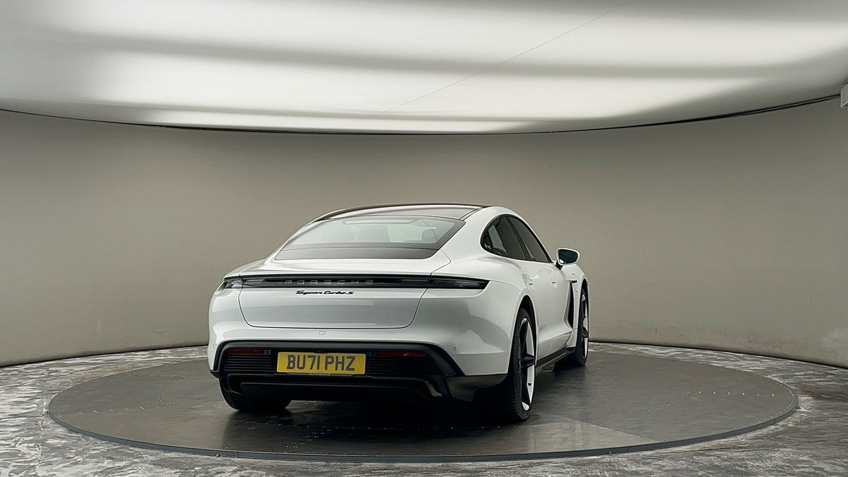 Used Porsche Taycan 2021 for sale - 75729966: Photo 42