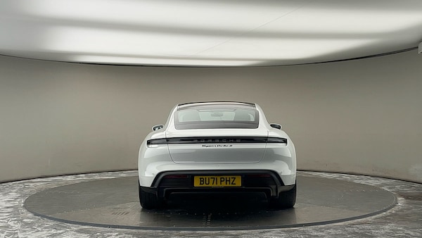 Used Porsche Taycan 2021 for sale - 75729966: Photo 4