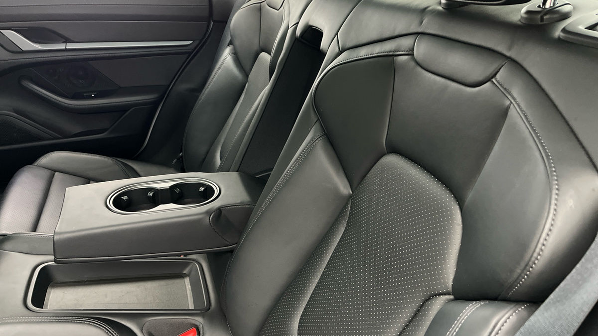 Used Porsche Taycan 2021 for sale - 75729966: Photo 9