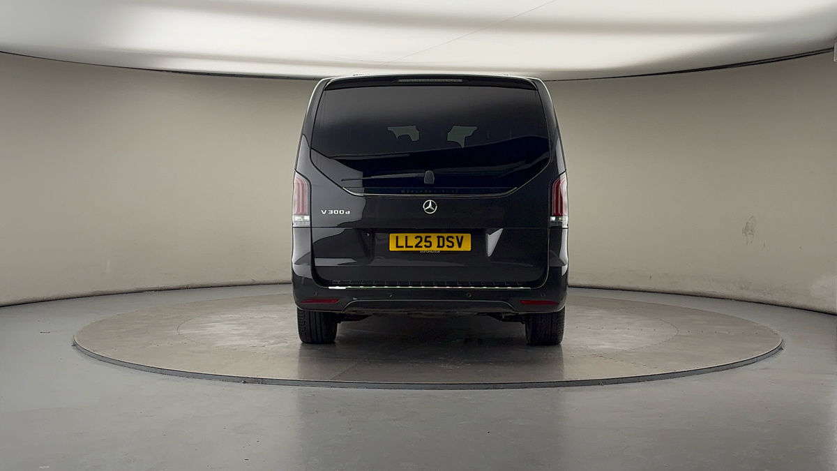 Used Mercedes-Benz V-Class 2025 for sale - 78213280: Photo 4