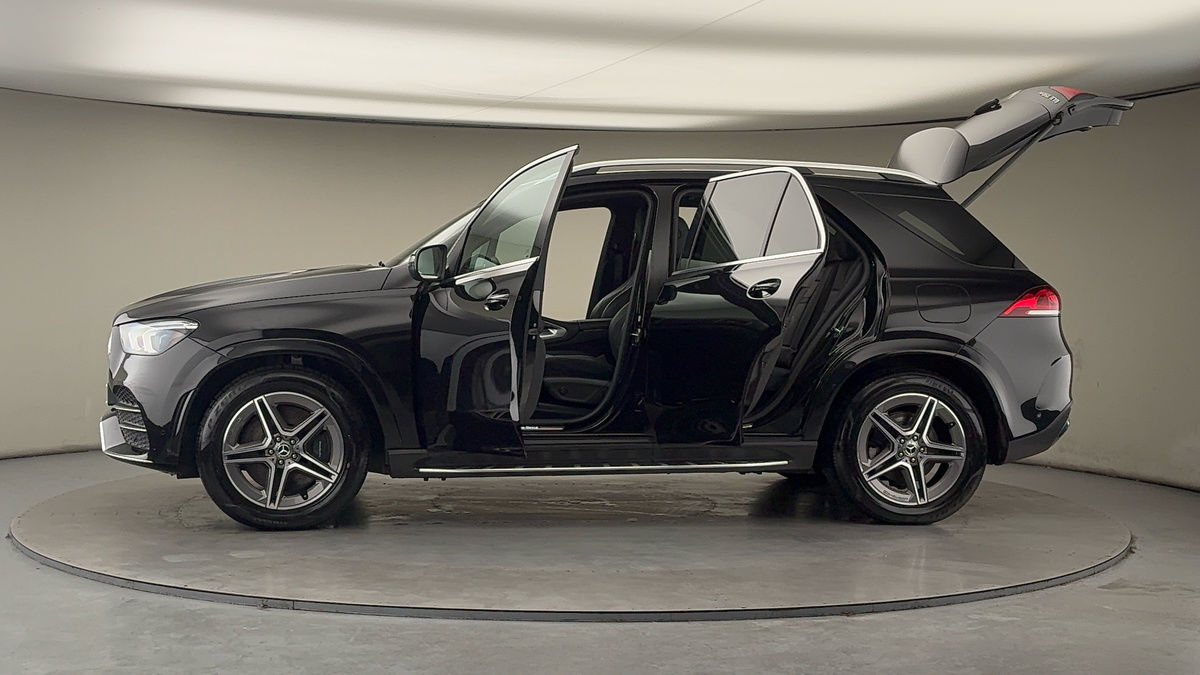 Used Mercedes-Benz GLE 2021 for sale - 77547999: Photo 49