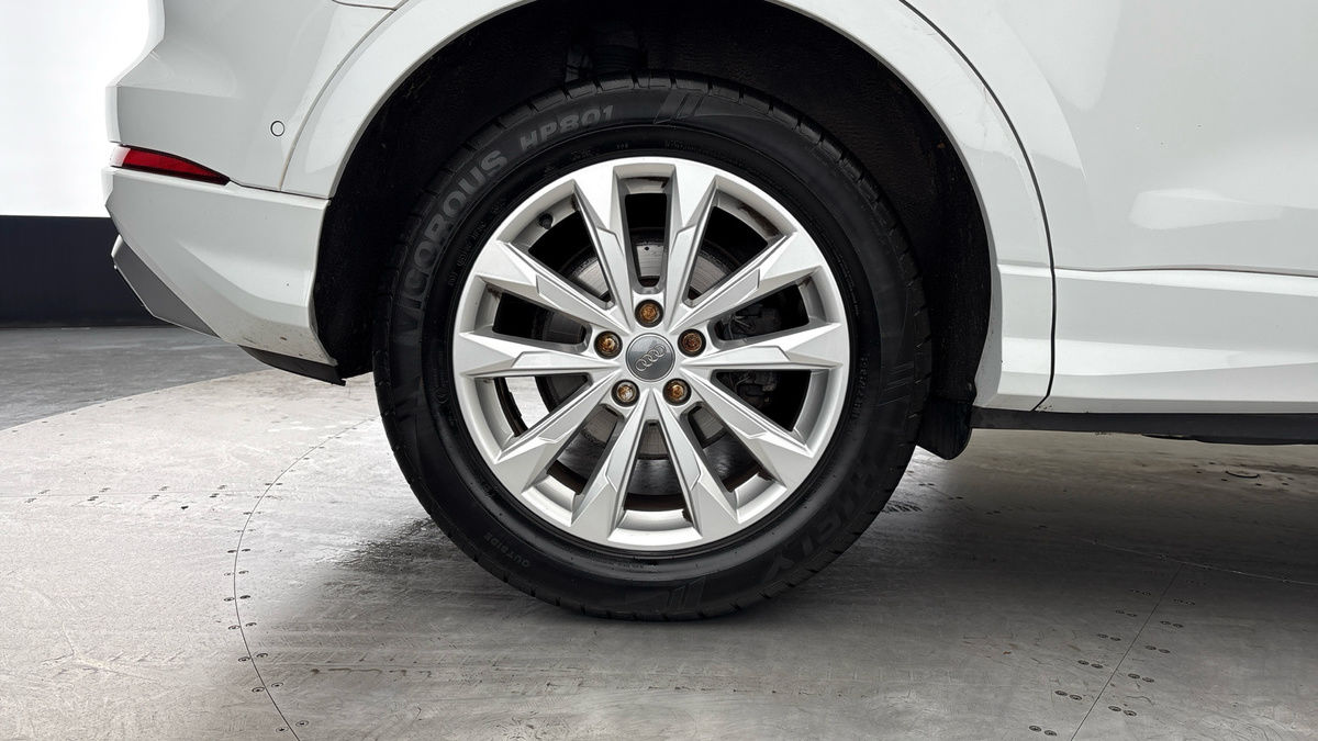 Used Audi Q3 2019 for sale - 76418105: Photo 10