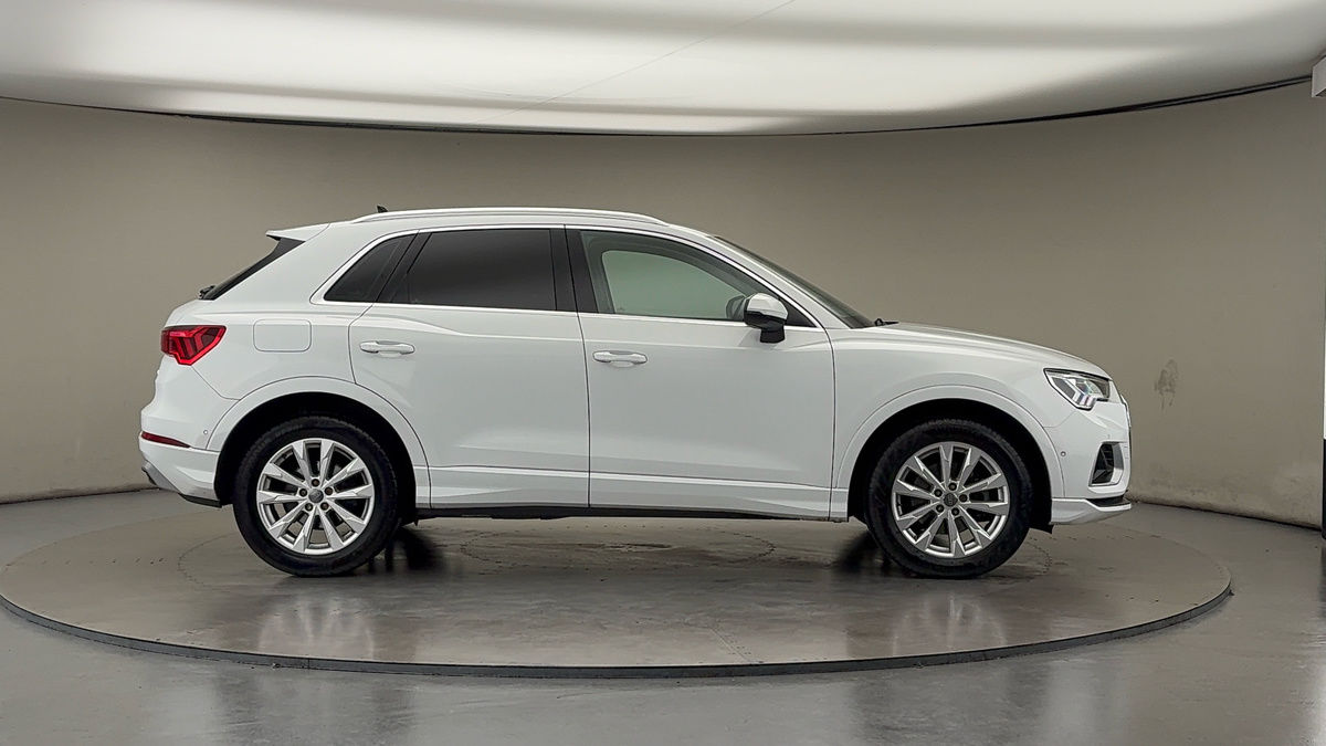 Used Audi Q3 2019 for sale - 76418105: Photo 16