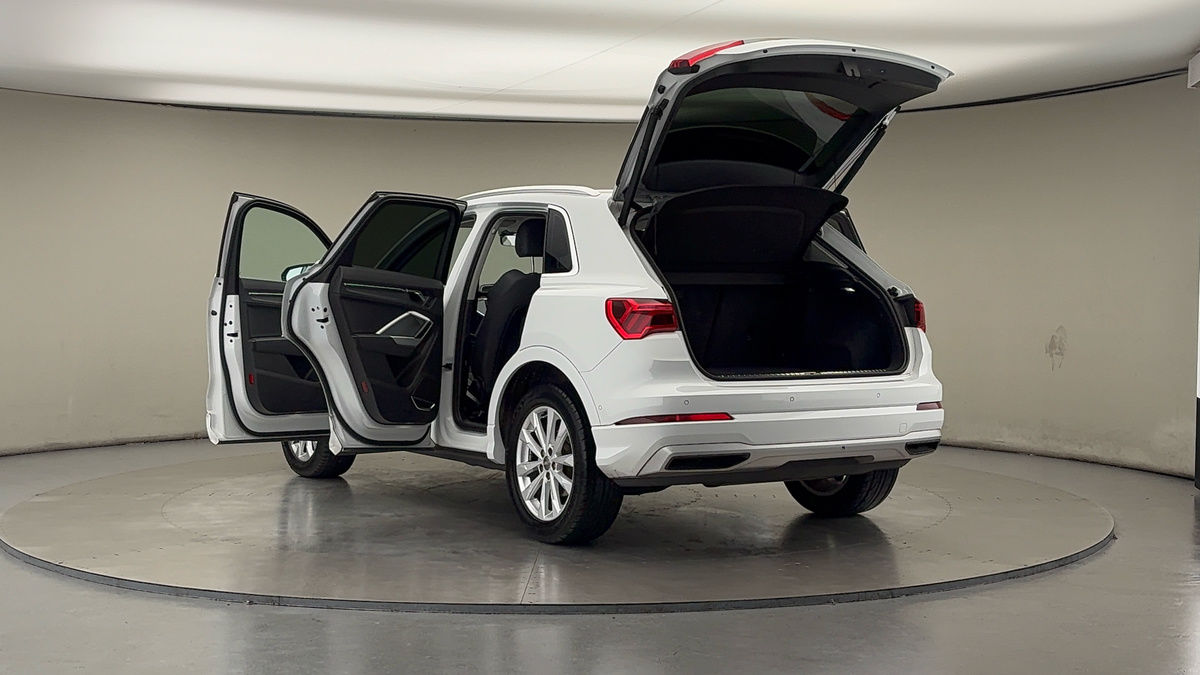 Used Audi Q3 2019 for sale - 76418105: Photo 23