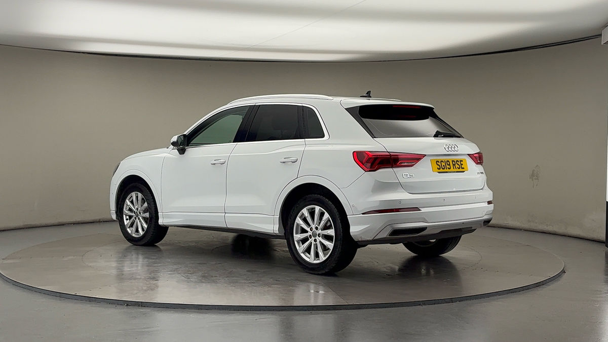 Used Audi Q3 2019 for sale - 76418105: Photo 25