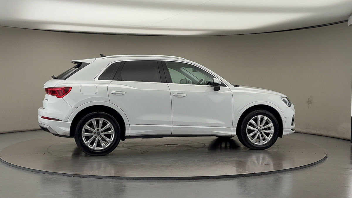 Used Audi Q3 2019 for sale - 76418105: Photo 37