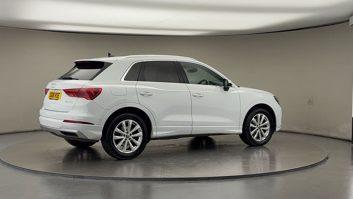 Used Audi Q3 2019 for sale - 76418105: Photo 38