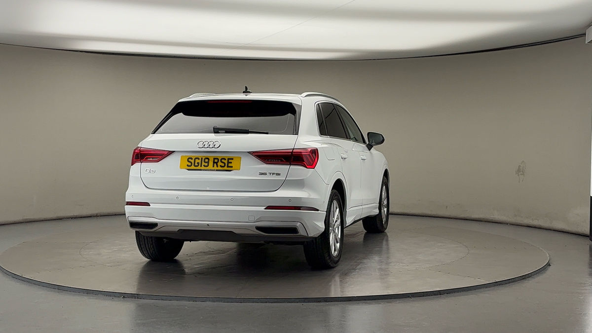 Used Audi Q3 2019 for sale - 76418105: Photo 40