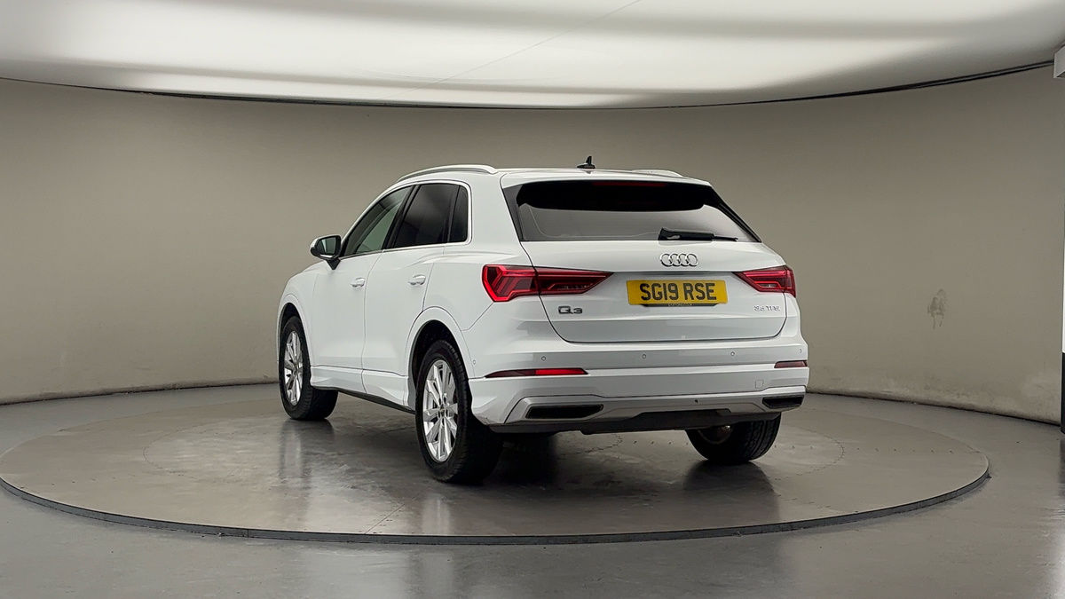 Used Audi Q3 2019 for sale - 76418105: Photo 42