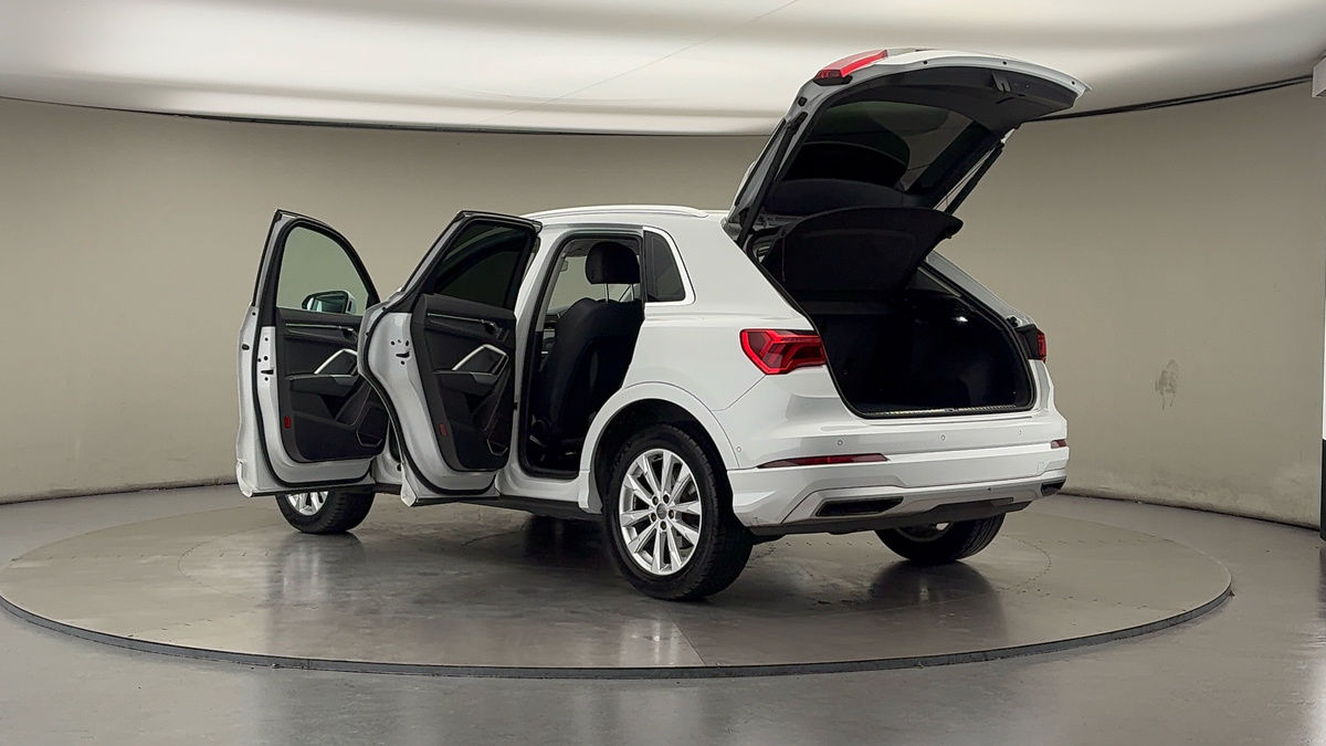 Used Audi Q3 2019 for sale - 76418105: Photo 43