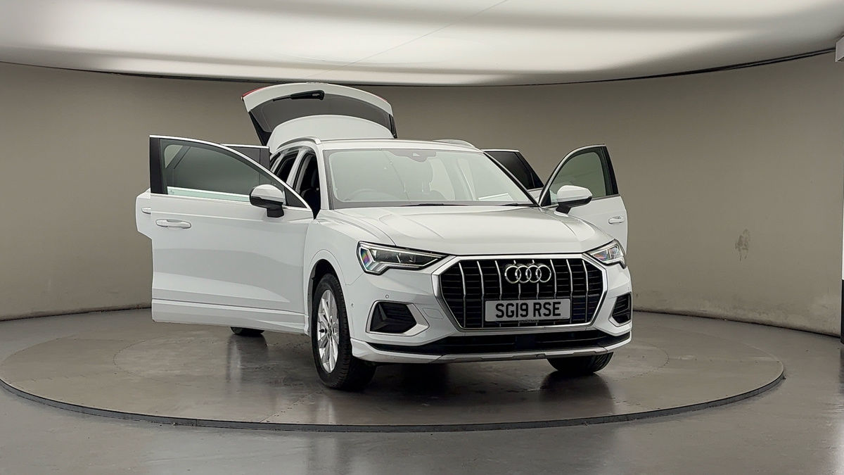 Used Audi Q3 2019 for sale - 76418105: Photo 52