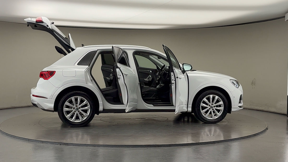 Used Audi Q3 2019 for sale - 76418105: Photo 56