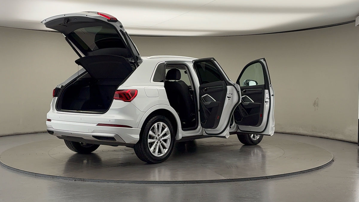 Used Audi Q3 2019 for sale - 76418105: Photo 58