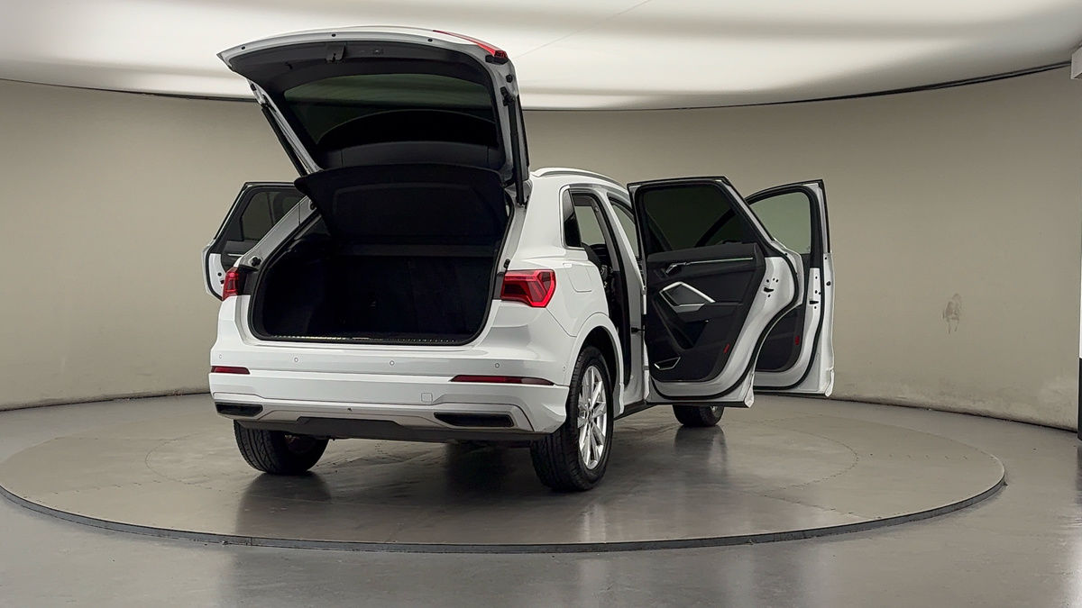 Used Audi Q3 2019 for sale - 76418105: Photo 59