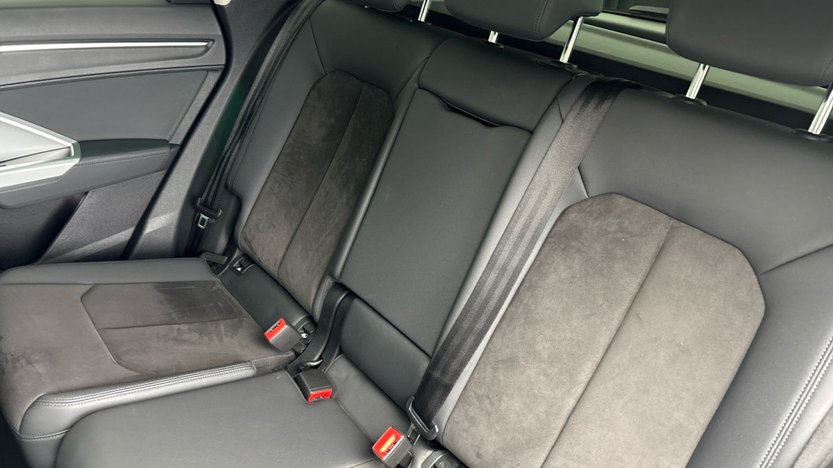 Used Audi Q3 2019 for sale - 76418105: Photo 8