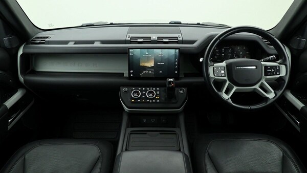 Used Land Rover Defender 110 2022 for sale - 74107099: Photo 12