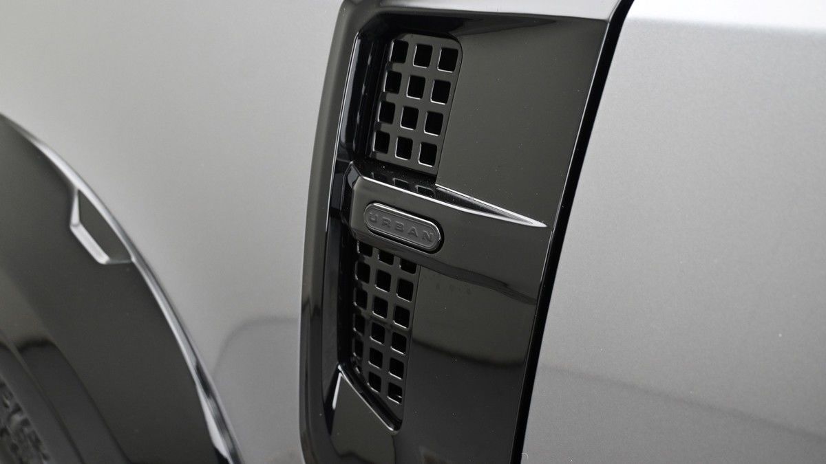 Used Land Rover Defender 110 2022 for sale - 74107099: Photo 21