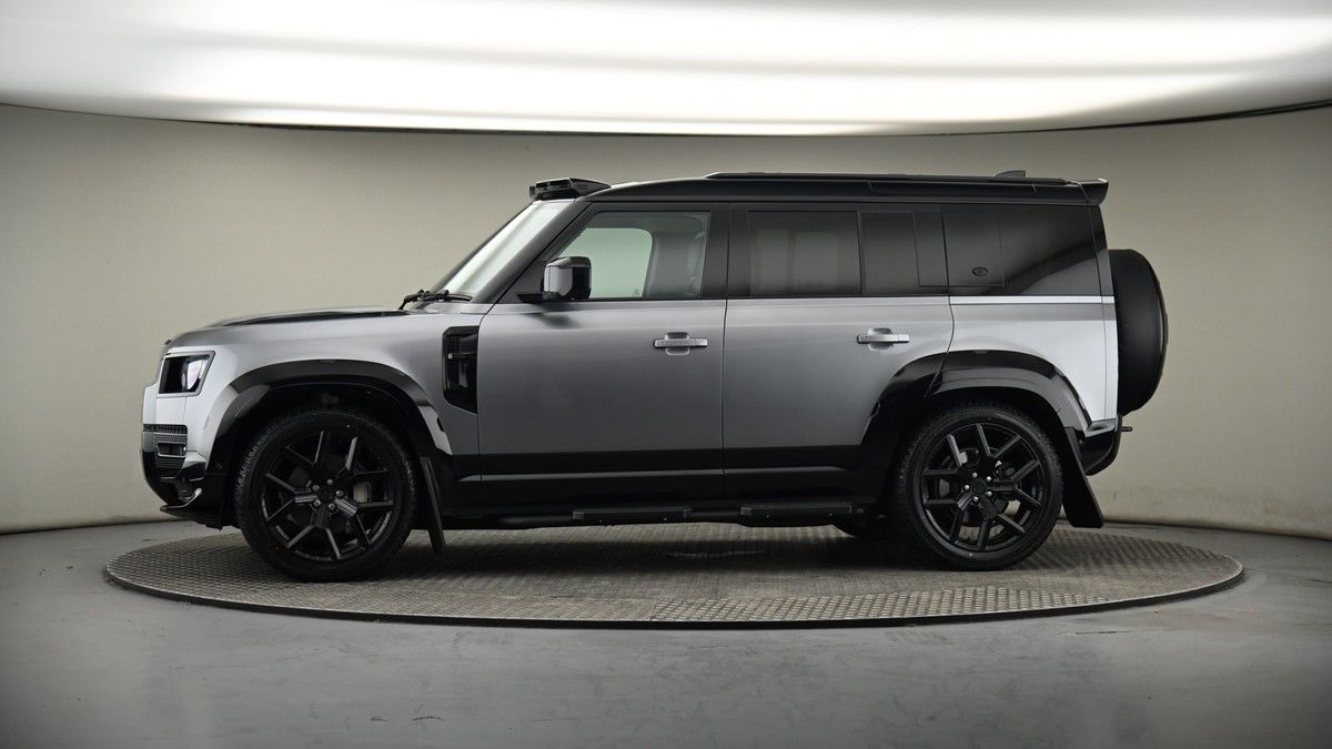 Used Land Rover Defender 110 2022 for sale - 74107099: Photo 43