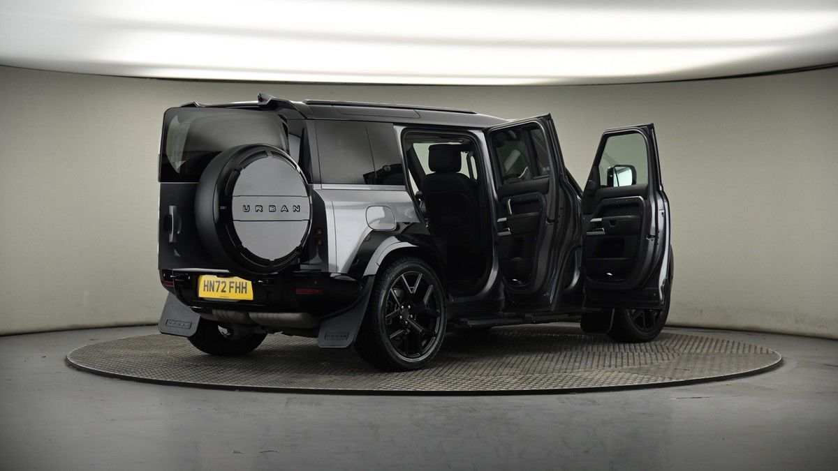 Used Land Rover Defender 110 2022 for sale - 74107099: Photo 82