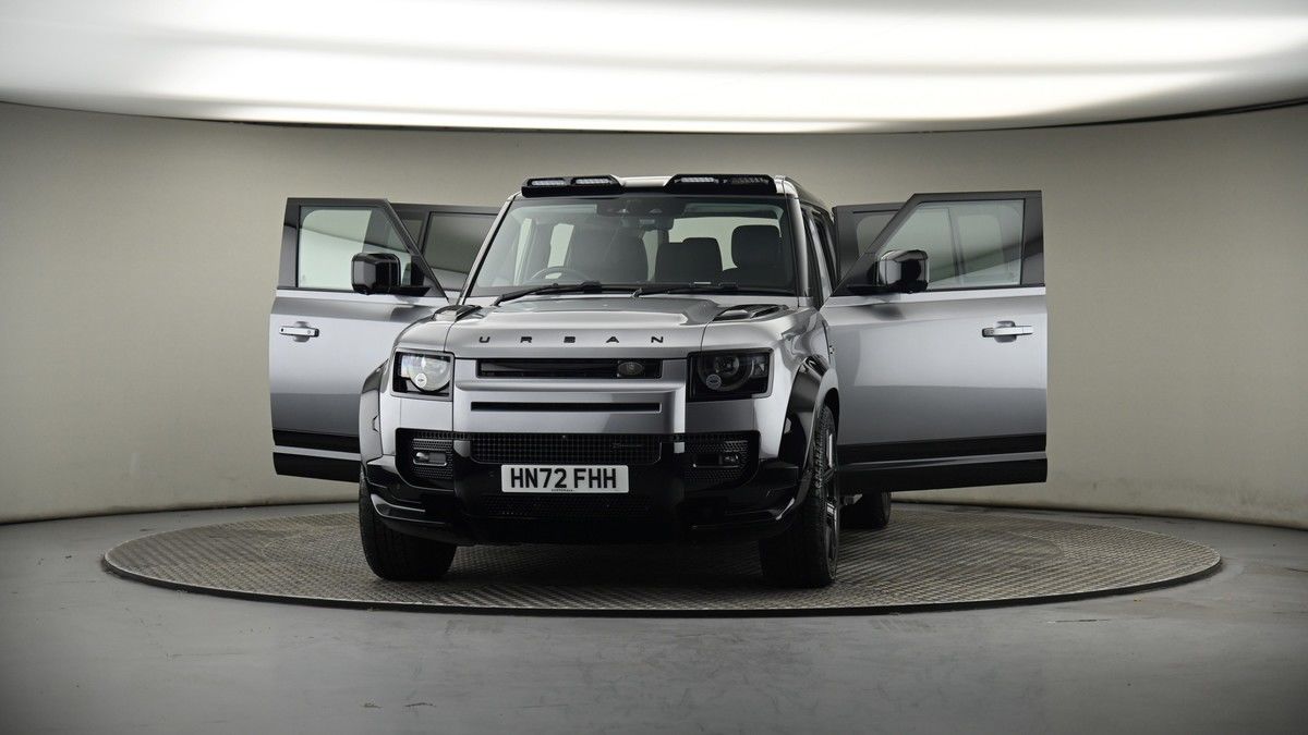 Used Land Rover Defender 110 2022 for sale - 74107099: Photo 97