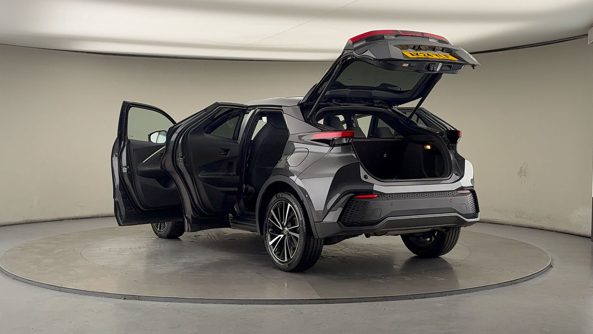 Used Toyota C-HR 2024 for sale - 76570844: Photo 23