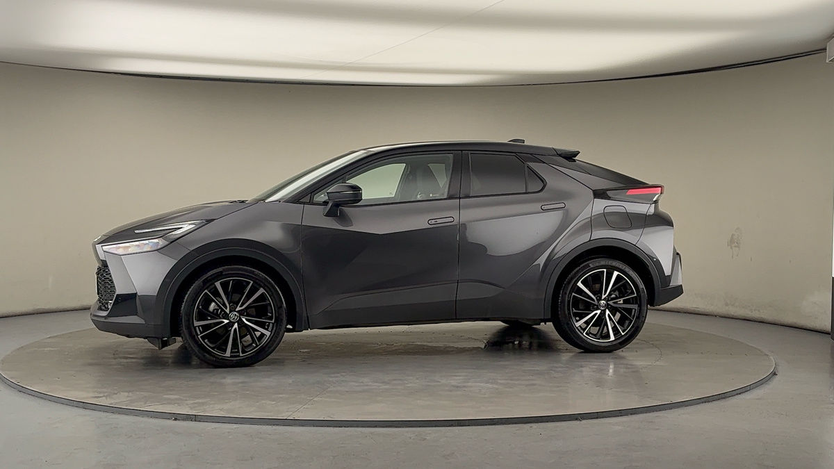 Used Toyota C-HR 2024 for sale - 76570844: Photo 28
