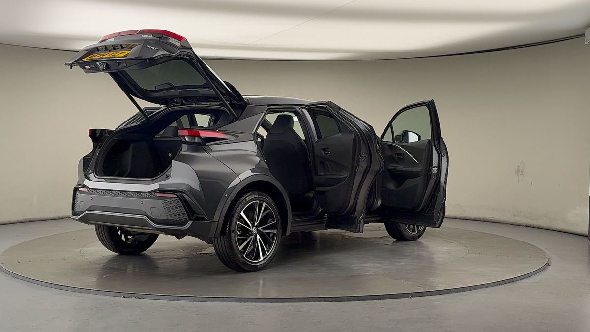 Used Toyota C-HR 2024 for sale - 76570844: Photo 58