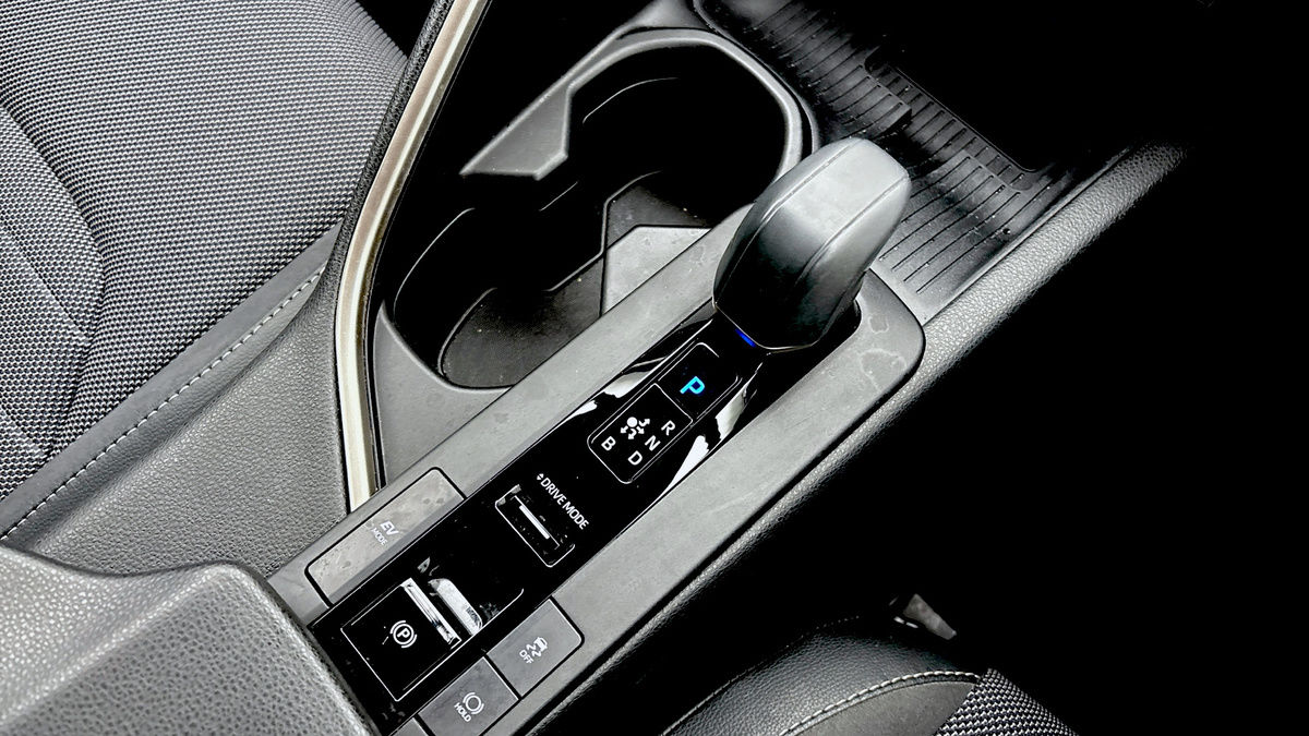 Used Toyota C-HR 2024 for sale - 76570844: Photo 6